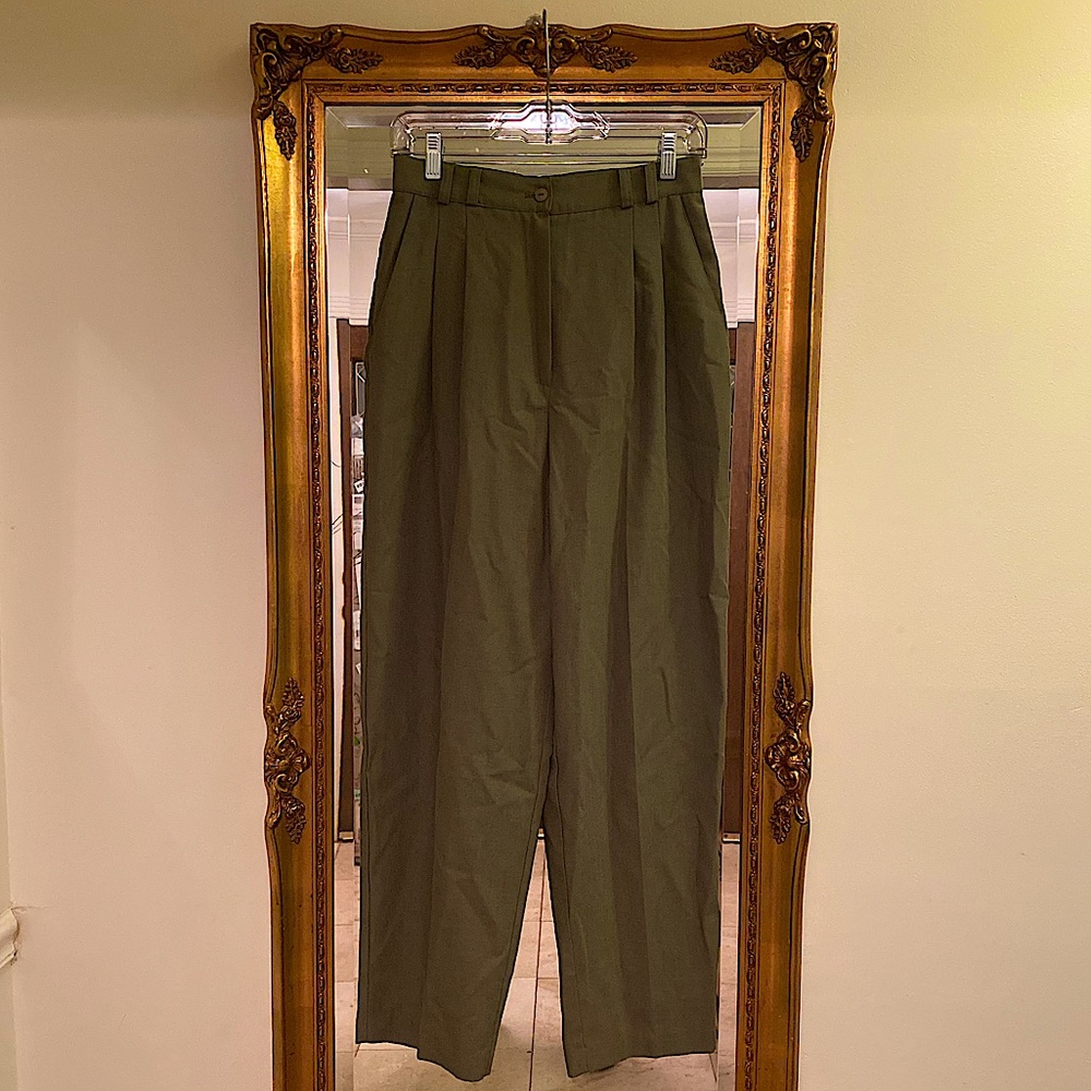 Jara paper bag waist vintage olive green pant